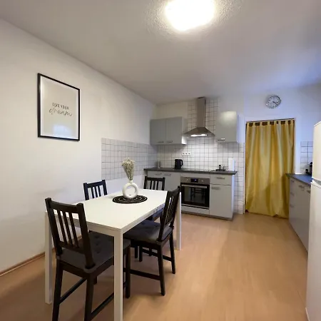 Romantisches Kamin-apartment By Rabe - Netflix & Coffee-bar & Parkplatz * Karlsruhe